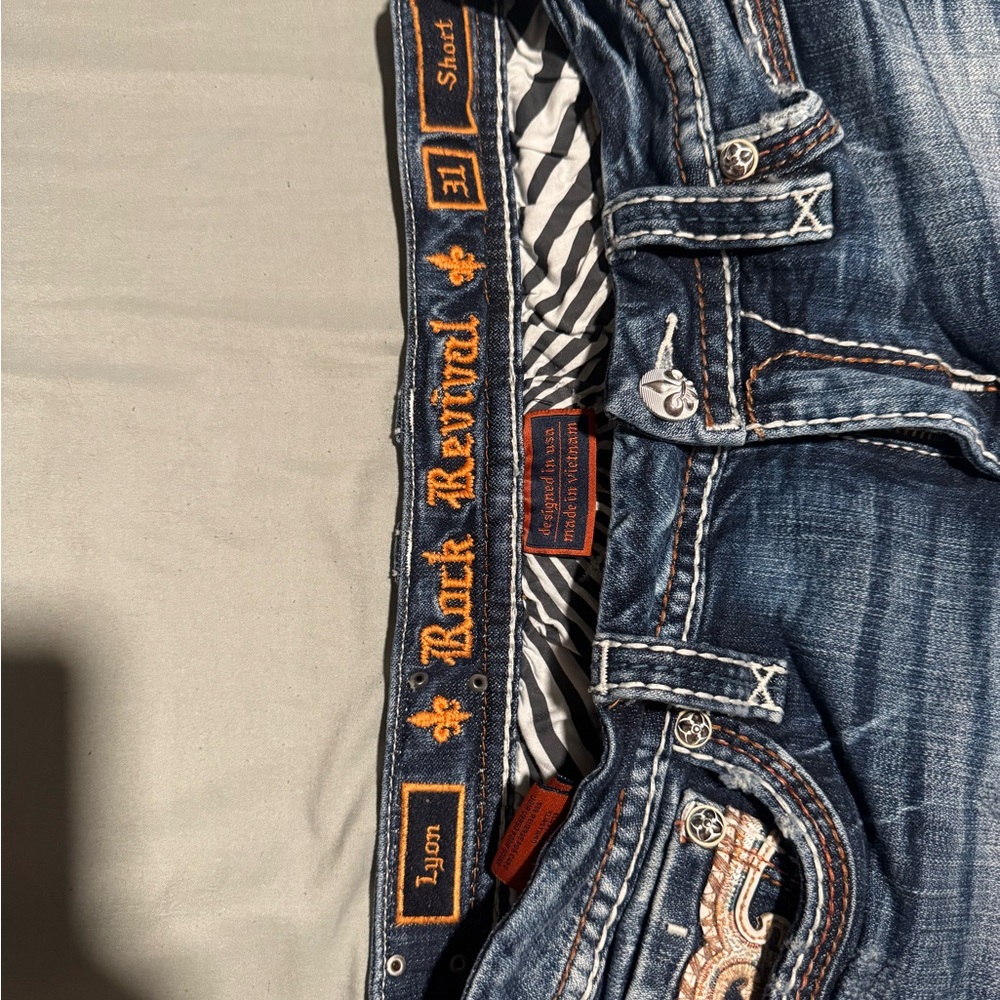 Authentic Hardly Used Rock Revival Cutoff Shorts w/ Orange Accents 31 Short - Picture 3 of 9